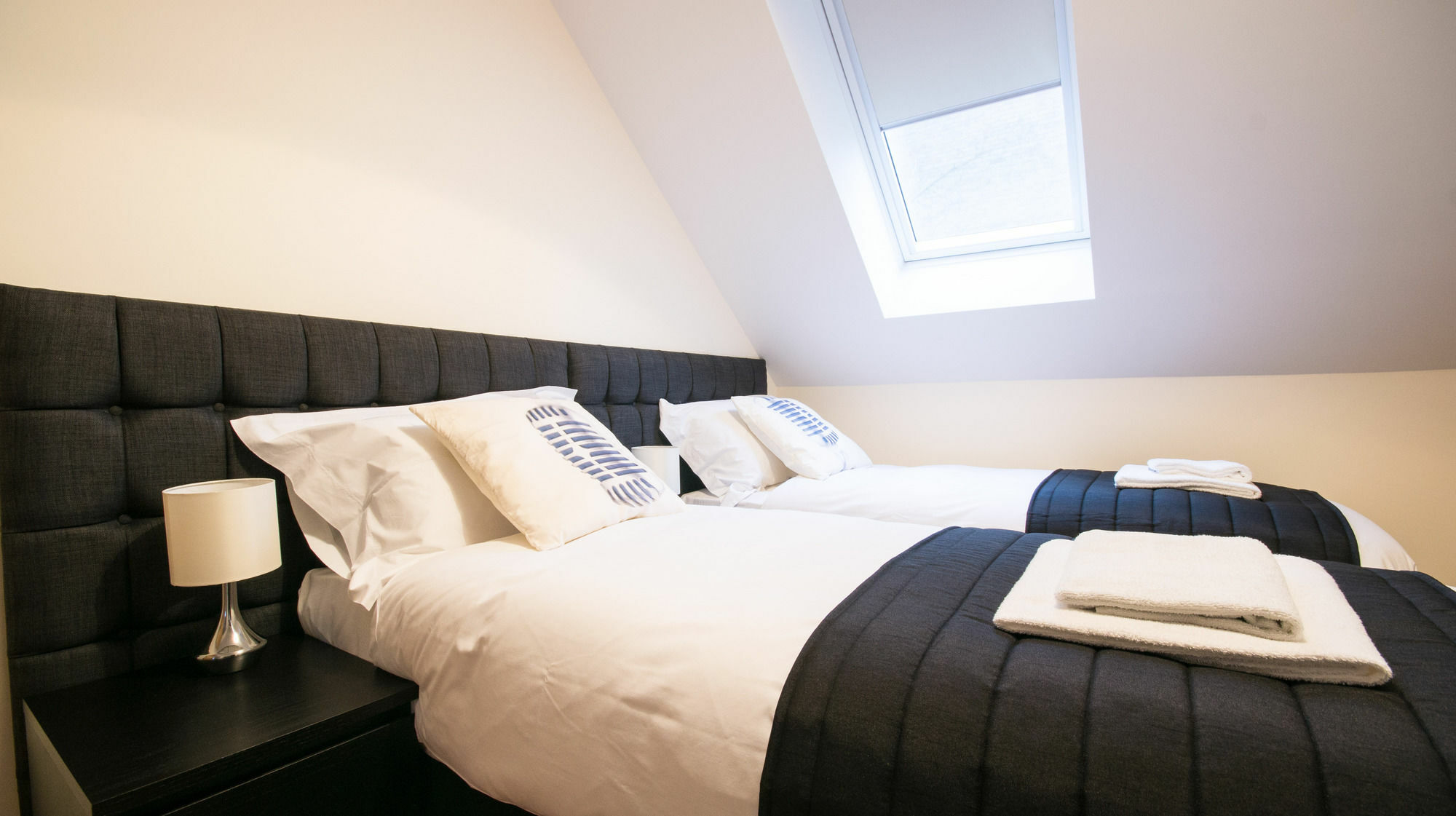 Arnos Apartments Finchley Bagian luar foto